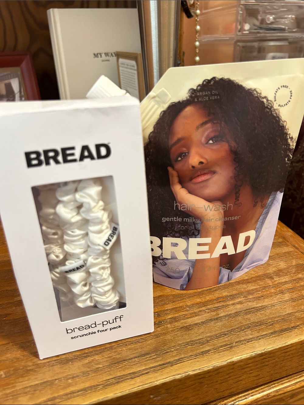 Hair-Wash and White Bread-Puff Scrunchie Set